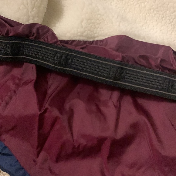 Gap Jacket Coat 5 years cold control max 🤍❄️ like new - Picture 4 of 10